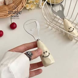 Mở nắp bia mặt cười dễ thương. Dụng cụ khui nắp chai Inox cao cấpt iện lợi cho gia đình - Majehome 5