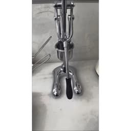 Dụng Cụ Ép Khoai Tây Chiên Sợi Dài 25-30cm - Tạo Khoai Tây Chiên Đều Đặn Giòn Ngon 6