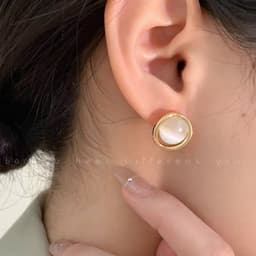 Bông Tai/Khuyên Tai Nữ Phong Cách Vintage Retro Thanh Lịch - Quà Tặng Vibe Ocean Charm, Tiểu Thư Sang Trọng 2