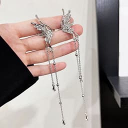Khuyên Kẹp Vành Tai Cánh Bướm Thiên Thần Phối Dây Xích Dài Phong Cách Cool Ngầu - Phụ Kiện Cá Tính Y2K Cực Xinh 4
