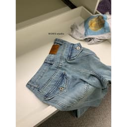 𝑨𝒏𝒏𝑺𝒕𝒖𝒅𝒊𝒐 /𝐖𝐆𝐖𝐄/ Quần Jean Suông Màu Xanh Bạc WG.WE 9527, Quần Jean Nữ Ống Rộng Lưng Cao Phối Túi Sau 5
