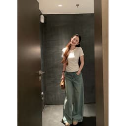 𝑨𝒏𝒏𝑺𝒕𝒖𝒅𝒊𝒐 /𝐖𝐆𝐖𝐄/ Quần Jean Suông Màu Xanh Bạc WG.WE 9527, Quần Jean Nữ Ống Rộng Lưng Cao Phối Túi Sau 9