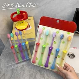 SET 5 BÀN CHẢI HÌNH QUẢ TÁO SIÊU DỄ THƯƠNG 2