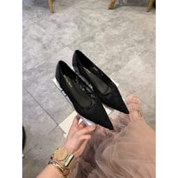 Giày bệt mũi nhọn ren phối nơ vắt & ren trơn lùi size 9