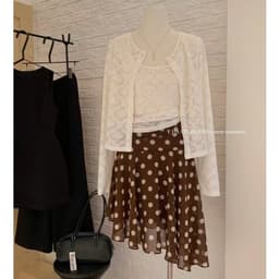 (Dmina YJIA) Set 3 chi tiết gồm set áo ren 2s và cardigan kèm chân váy chấm bi chéo tà 7