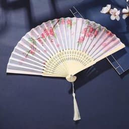 Quạt Xếp Cổ Trang Phong Cách Trung Hoa Nan Tre Vải Lụa - Thanh Lịch Sang Trọng Gấp Gọn Dễ Mang Theo 7