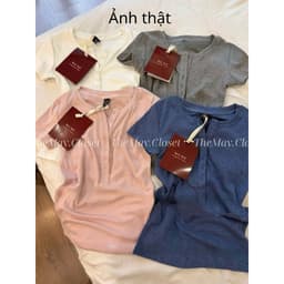 [SẴN] 𝑻𝒉𝒆𝑴𝒂𝒚 x 𝐖𝐆𝐖𝐄/ Áo Thun Cổ Trụ Tàu Nữ Ôm Body WG.WE 9209, Áo Thun Nữ Cộc Tay Cổ Tròn Trơn Cài Cúc Basic 8