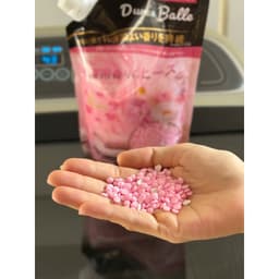 Viên xả vải khô hương hoa hồng Duree Balle (túi 900ml) 2