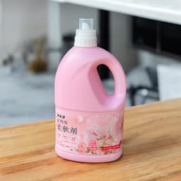 Nước xả vải kháng khuẩn hương hoa thiên nhiên Can 2,5L Kaneyo 1