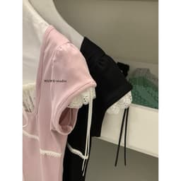 [SALE] 𝑻𝒉𝒆𝑴𝒂𝒚 x 𝐖𝐆𝐖𝐄/ Áo Thun Kiểu Nữ Tay Bồng WG.WE 9406, Phối Ren Ngực Dáng Ôm Tôn Dáng 5