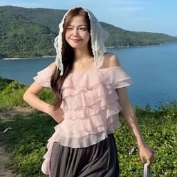 [BST HÈ 2026 - CHIOCO] Áo Babydoll Kiểu Nữ Dáng Trễ Hở Vai Bèo Nhún Xếp Tầng Điệu Đà Mùa Hè Kimee - KA877 2