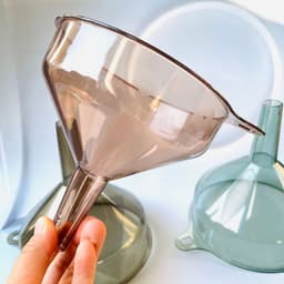 Phễu Chiết Rót Nhựa Trong Đa Năng Nhà Bếp Dùng Để Chiết Gia Vị, Nước Mắm, Dầu Ăn Dễ Vệ Sinh home1511 3