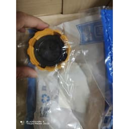 Nắp bình nước phụ GM, Cheverolet Captiva , Nubira, Lanos,Gentra, Aveo, Matiz 1,2,3 hàng GM 2