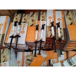 Composite lỏng B&E trám răng  tuýp 1,2ml xuất sứ Hàn Quốc Date 2028 1