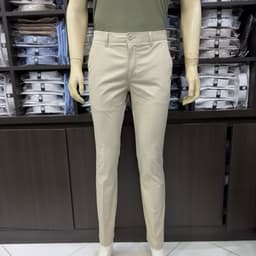 Quần kaki nam Owen màu xám nhạt regular fit vải renu co giãn chống nhăn bền màu QKR263511 5