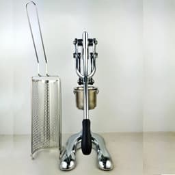 Dụng Cụ Ép Khoai Tây Chiên Sợi Dài 25-30cm - Tạo Khoai Tây Chiên Đều Đặn Giòn Ngon 9