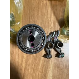 Bộ trục cam cò 2 lỗ hàng lắp giáp theo xe 4