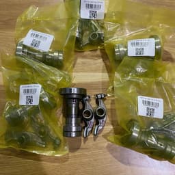 Bộ trục cam cò 2 lỗ hàng lắp giáp theo xe 6