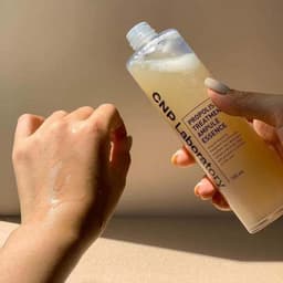 Nước Thần Keo Ong CNP Laboratory Propolis Treatment Ampule Essence 150ml Tiền Tinh Chất Cấp Ẩm Phục Hồi Da Nhạy Cảm 4