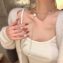 Dây Chuyền Dáng Y-Line Mặt Pháo Hoa Ngọc Tôn Xương Quai Xanh Quyến Rũ Cho Nữ 3