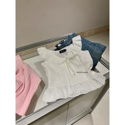 𝑨𝒏𝒏 𝑺𝒕𝒖𝒅𝒊𝒐  [SẴN] 𝐖𝐆𝐖𝐄/ Áo Đũi Cổ Sen Bèo Gấu WG.WE 9756 Buộc Nơ Khóa Sườn Ôm Dáng 5