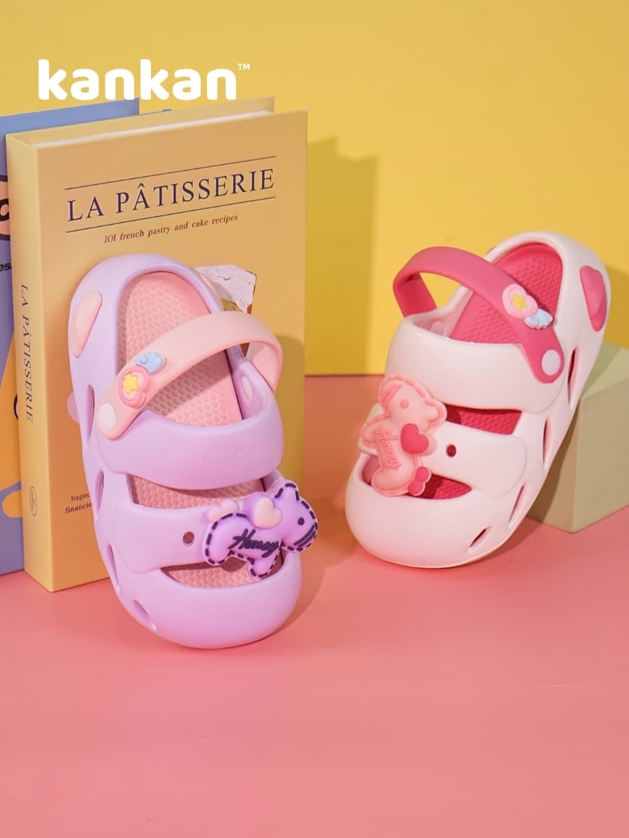 Sandal Cho Bé Gái KanKanStore Xăng Đan Trẻ Em Đính Kèm Sticker Pony KA113