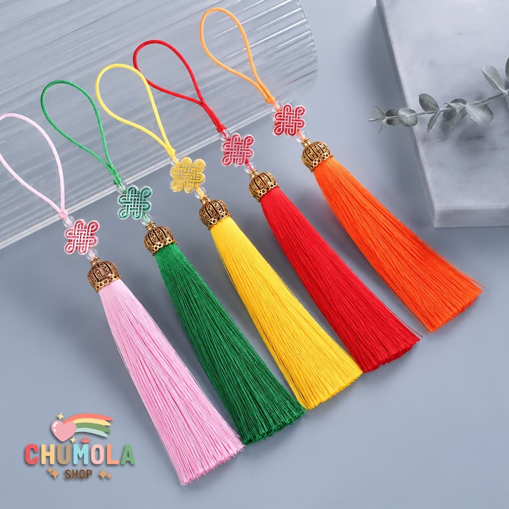 DÂY ĐỒNG TÂM KẾT MŨ VÀNG KIM LOẠI - Móc Khóa Tua Rua Đỏ Cổ Phong Đạo Cụ Cosplay Quà Tặng Độc Đáo