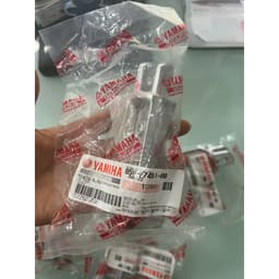 Đế chân, gác chân  trước chính hãng Yamaha cho xe Exciter 150, Exciter 155 6
