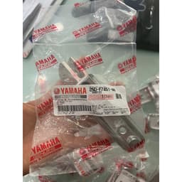 Đế chân, gác chân  trước chính hãng Yamaha cho xe Exciter 150, Exciter 155 2
