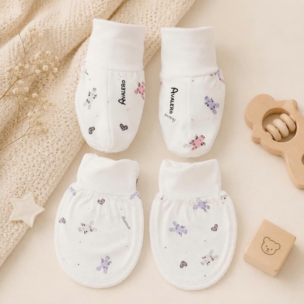 Set Bao Tay Bao Chân Sơ Sinh Avaler 4 Chi Tiết | Vải Cotton Mềm Mại, Thoáng Khí, Chống Cào Xước Cho Bé Từ 0-6 Tháng