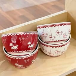 SÉT 4 BÁT KÈM 4 THÌA SỨ HOẠ TIẾT NGỰA GỒM 2 TRẮNG , 2 ĐỎ 19 7