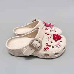 Dép sục nhựa đúc nam nữ Buckle khuy sắt và khuy nhựa, sục unisex cài khuy tặng kèm charm, sticker trang trí 6