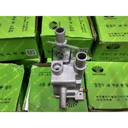 vỏ van hằng nhiệt nhôm cdx, cruze 1.8 hàng trung quốc 2