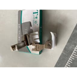 Chân vịt mi nhựa 6 ly TCR1/4  ( bên phải) 1