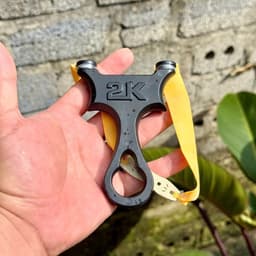 Ná cao su nhựa 2K - kèm 1 dây kéo tới má , bộ ná nhựa abs nguyên khối giá rẻ siêu bền 8