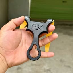 Ná cao su nhựa 2K - kèm 1 dây kéo tới má , bộ ná nhựa abs nguyên khối giá rẻ siêu bền 4
