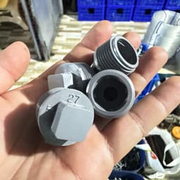 Bít răng ngoài có núm xoay PVC nhựa Siêu Thành, bít chặt, dễ sử dụng, phù hợp cho công trình 2