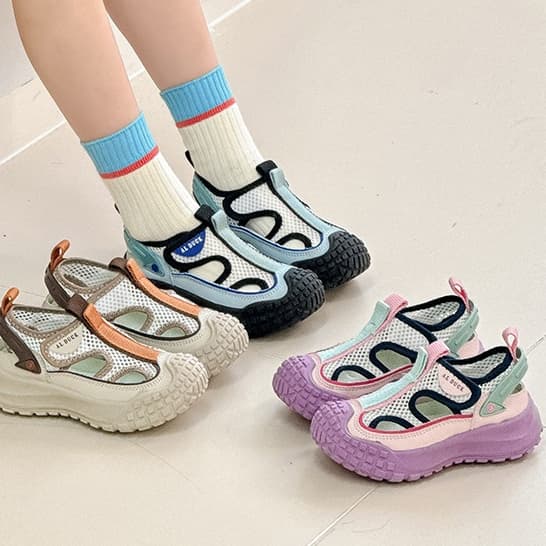 Giày Sandal Rọ Bé Trai Bé Gái Giày Thể Thao Siêu Nhẹ Chống Trượt Cho Trẻ Em. Mã 613