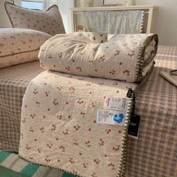 ( TẶNG ÔM )COTTON ĐŨI BỘ 4 MÓN CHĂN CHẦN SẴN RUỘT COTTON ĐŨI THOÁNG MÁT DỆT CHÁM QUANH VỎ CHĂN 8