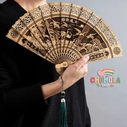 ( BẢN ĐẸP) Quạt Xếp Gỗ Thơm Cổ Phong Khắc Hoa Văn Cổ Trang Trung Hoa - Phụ Kiện Cầm Tay Cung Đình Sang Trọng Tao Nhã 3