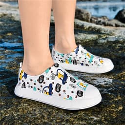 Giày Nhựa Luchi Cho Bé Siêu Nhẹ Chống Trơn Trượt | Giày Đi Biển, Đi Học Tặng Charm Xinh.T11 4
