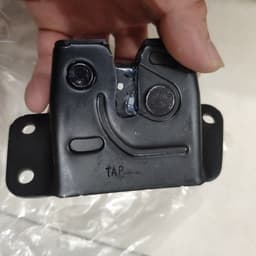Ổ Khóa Ngậm Cốp Sau Kia Morning 2012 – 2019 – Kia Mobis Hàn Quốc 2