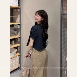 [Peinn] Áo Sơ Mi Cổ Sen Tay Bồng Chun Cúc Ngọc Dáng Croptop MA8670 KENCO Thời Trang Nữ 6