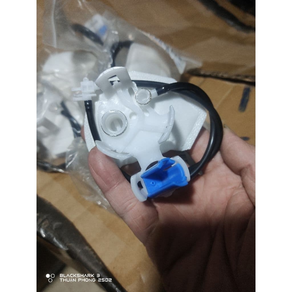 Lưới Lọc Xăng Trong Bơm (Lọc Thô) Cho Toyota Innova. Fortuner Đời 2006-2015 và 2015-2022