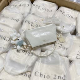 Túi Chio Dáng Ngang Quai Xách Chần Trám Kèm Chaảm Gấu Bóng Chày HS397 5