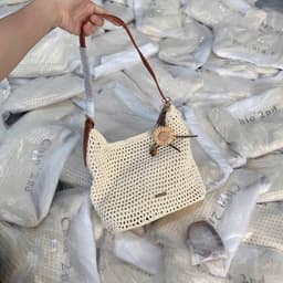 BST Hè - Túi Chio Tote Lưới Đan Charm Hoa HS407 5