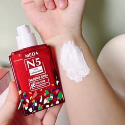 Kem chống nắng MEDA N5 Duyên Thị - Bách Y Sâm 50ml - KCN Thượng Đình Nâng Tone, Cấp Ẩm 4