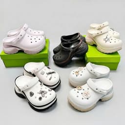 Dép sục đế cao super bae, sục nữ đế bóng cao 7 phân tặng kèm charm sticker trang trí 1