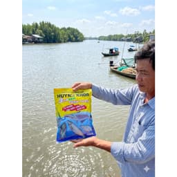(Siêu Rẻ) Combo 2 Bịch Cám Huỳnh Khoa Vị Tanh.Thơm vs Cá Tra, Cám nhạy cá Chống Móm Cho Anh/Em Fishing 5