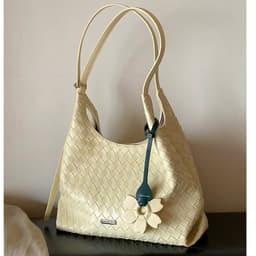 BST Charm Hoa - Túi Da Đan Tote Charm Hoa Quai Đôi Vintage Siêu Xinh 2
